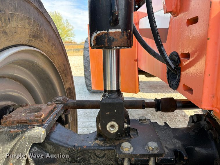 image for item FM6610 2007 JLG Skytrak 10054 telehandler