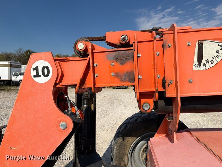 image for item FM6610 2007 JLG Skytrak 10054 telehandler