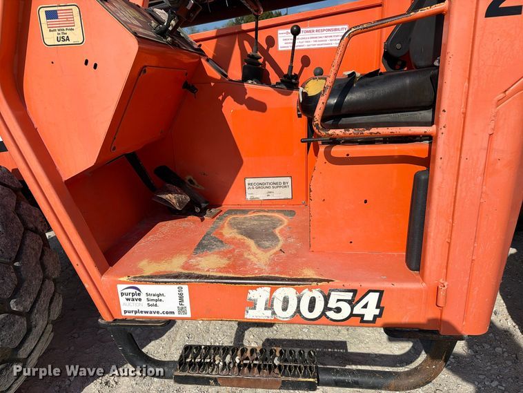 image for item FM6610 2007 JLG Skytrak 10054 telehandler