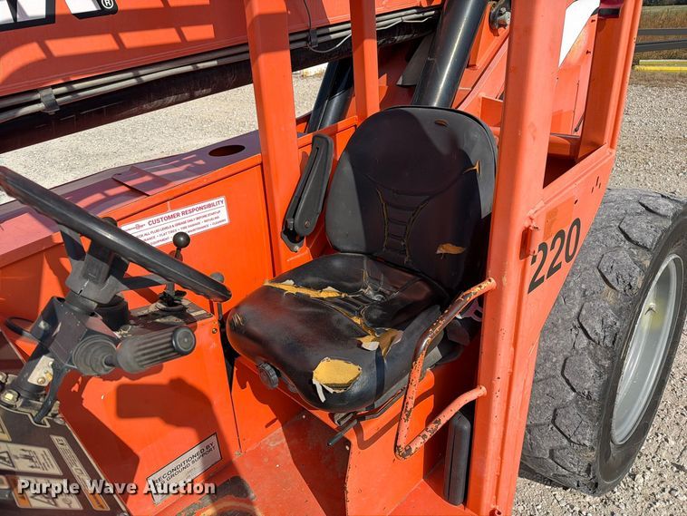 image for item FM6610 2007 JLG Skytrak 10054 telehandler