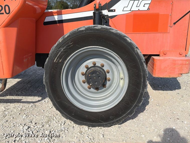 image for item FM6610 2007 JLG Skytrak 10054 telehandler