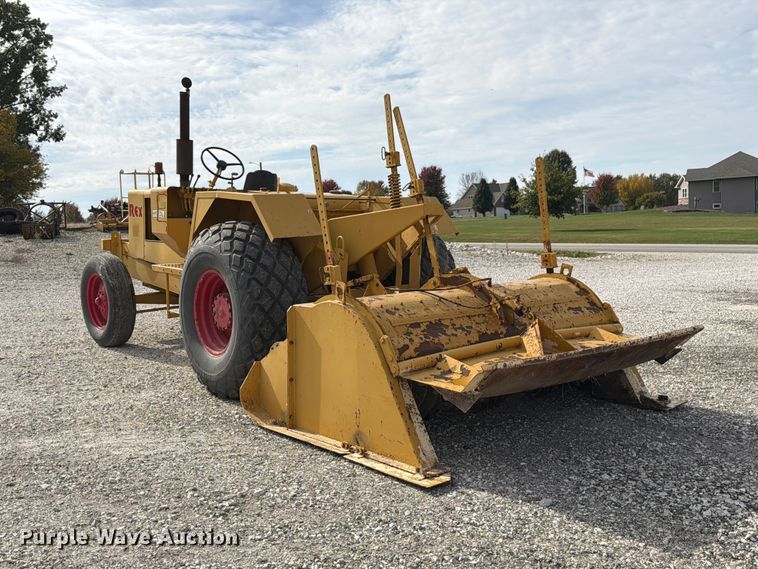 image for item FM6630 Rex HDS soil stabilizer / reclaimer