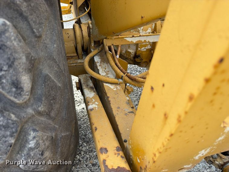 image for item FM6630 Rex HDS soil stabilizer / reclaimer