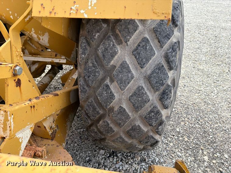 image for item FM6630 Rex HDS soil stabilizer / reclaimer