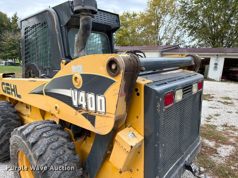 image for item FM6632 2015 Gehl V400 skid steer loader