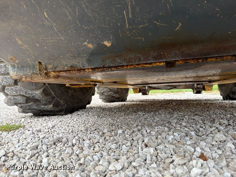 image for item FM6632 2015 Gehl V400 skid steer loader