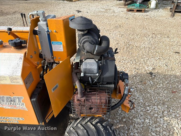 image for item FM6633 Bandit 2250 stump grinder