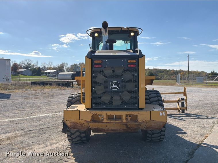 image for item FM6637 2015 John Deere 624K wheel loader