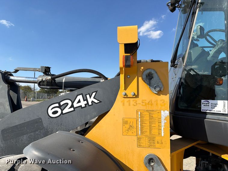 image for item FM6637 2015 John Deere 624K wheel loader