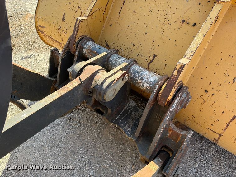 image for item FM6637 2015 John Deere 624K wheel loader