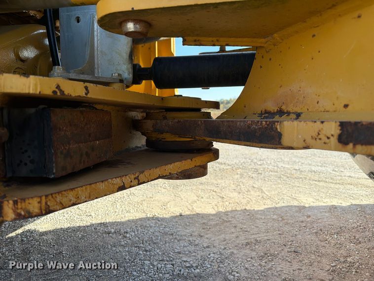 image for item FM6637 2015 John Deere 624K wheel loader
