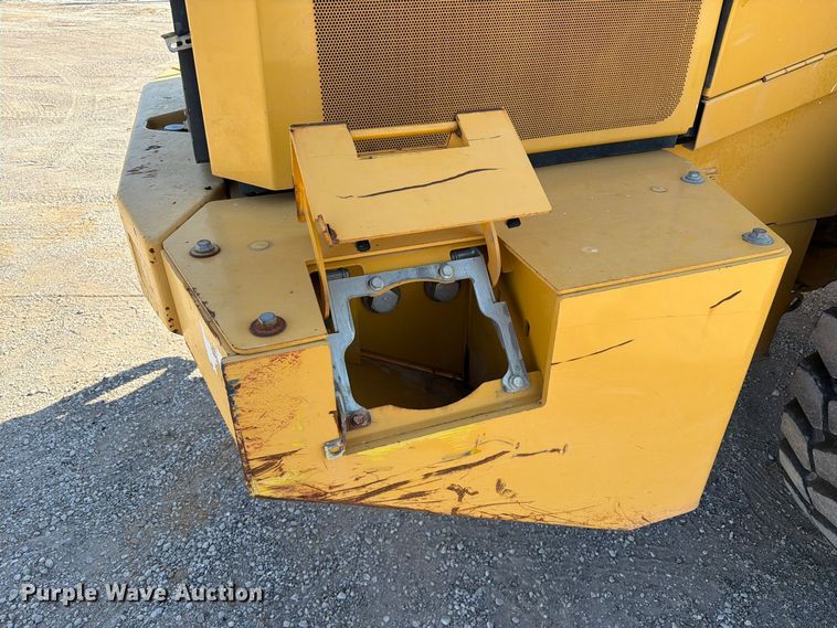 image for item FM6637 2015 John Deere 624K wheel loader