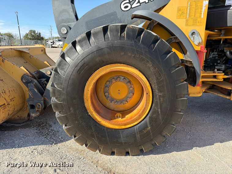 image for item FM6637 2015 John Deere 624K wheel loader