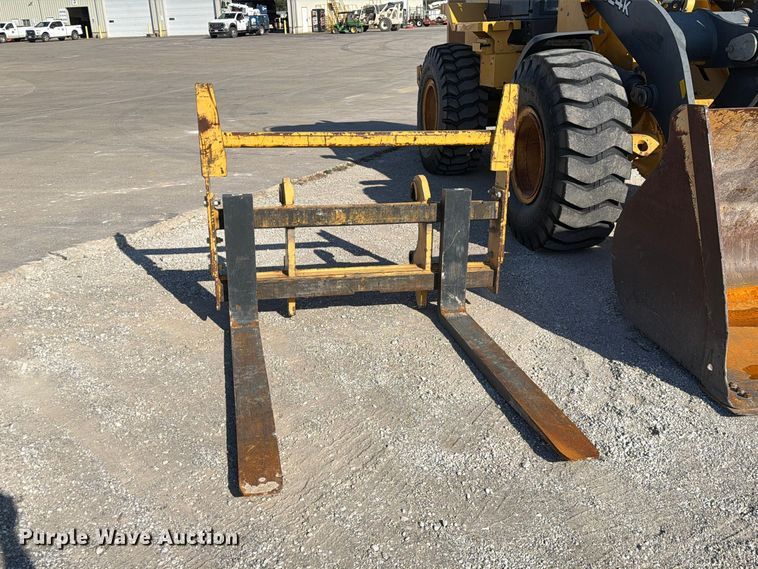 image for item FM6637 2015 John Deere 624K wheel loader