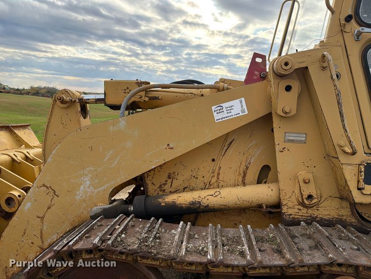image for item FN1562 1984 Caterpillar 953 track loader