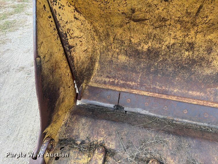 image for item FN1562 1984 Caterpillar 953 track loader