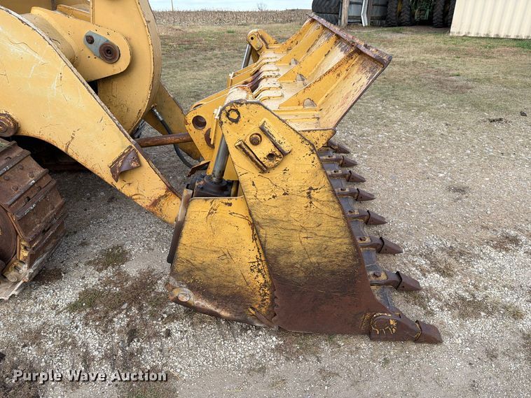 image for item FN1562 1984 Caterpillar 953 track loader
