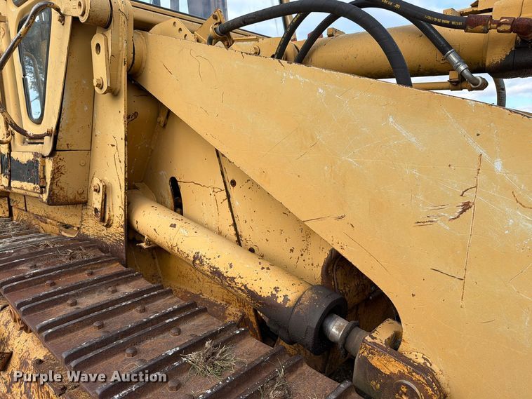 image for item FN1562 1984 Caterpillar 953 track loader
