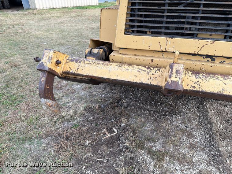 image for item FN1562 1984 Caterpillar 953 track loader