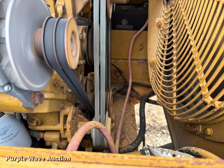 image for item FN1562 1984 Caterpillar 953 track loader
