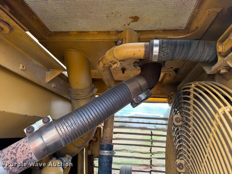 image for item FN1562 1984 Caterpillar 953 track loader
