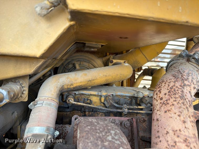 image for item FN1562 1984 Caterpillar 953 track loader