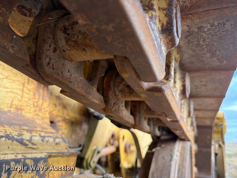 image for item FN1562 1984 Caterpillar 953 track loader