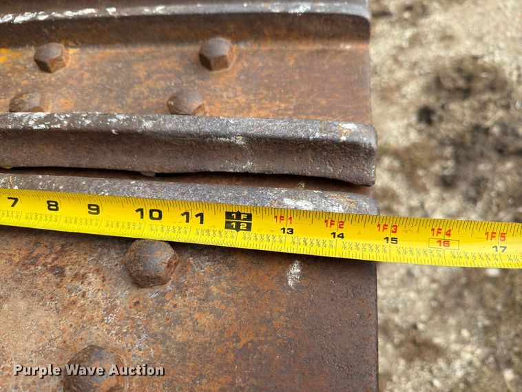 image for item FN1562 1984 Caterpillar 953 track loader