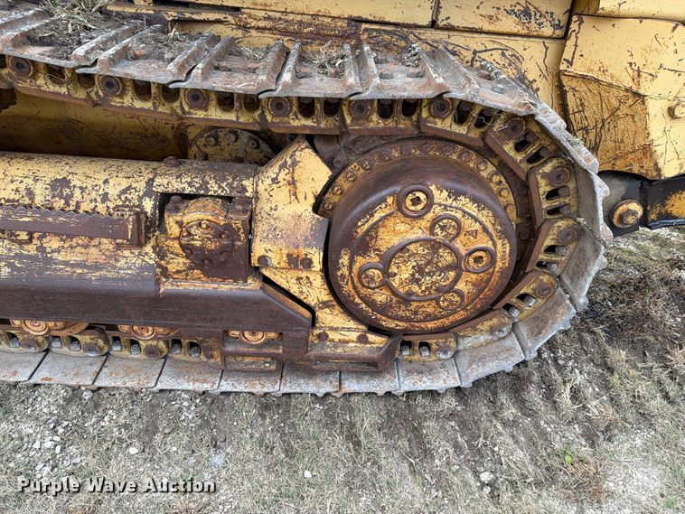 image for item FN1562 1984 Caterpillar 953 track loader