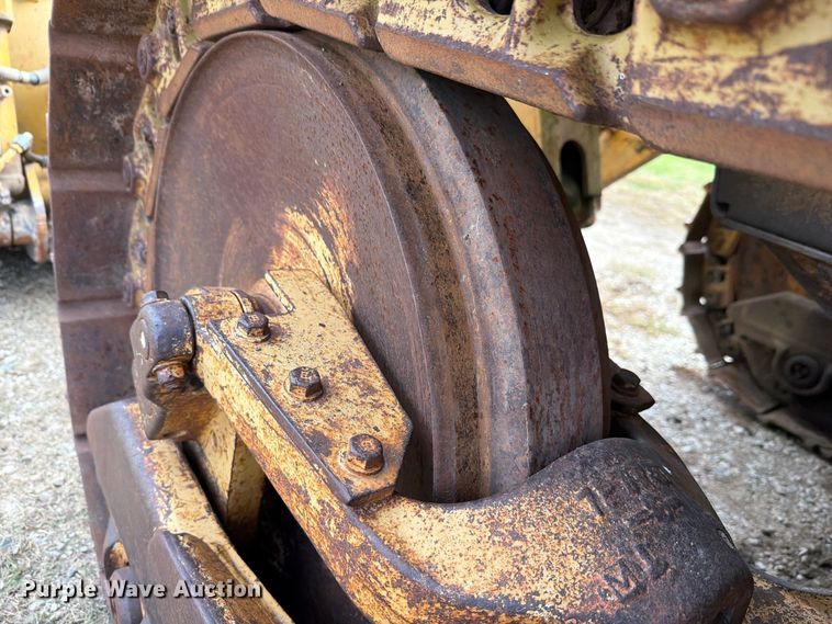 image for item FN1562 1984 Caterpillar 953 track loader