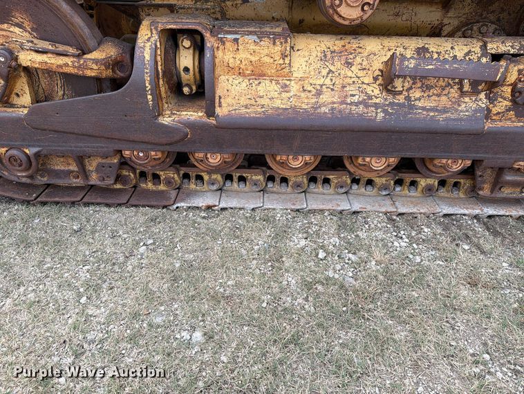 image for item FN1562 1984 Caterpillar 953 track loader