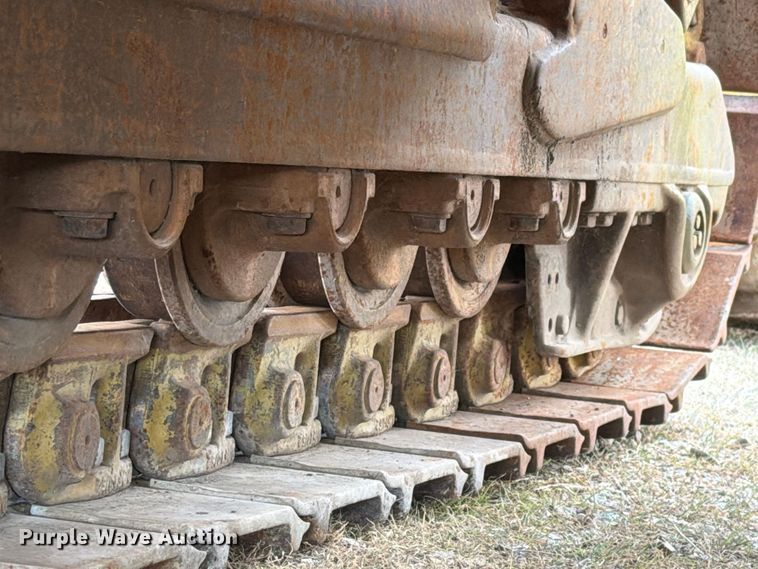 image for item FN1562 1984 Caterpillar 953 track loader