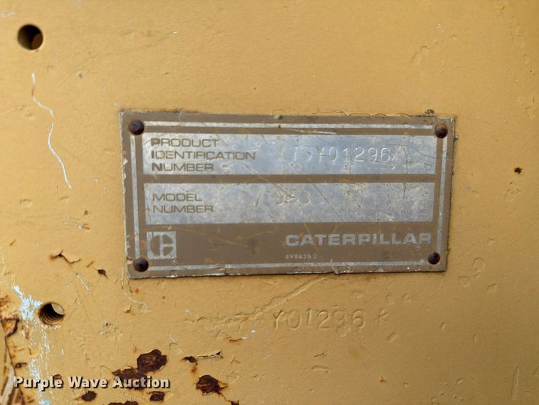 image for item FN1562 1984 Caterpillar 953 track loader