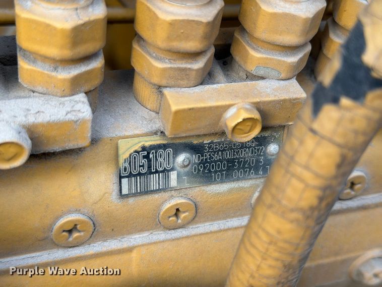 image for item FP4106 1999 Caterpillar D4C XL dozer