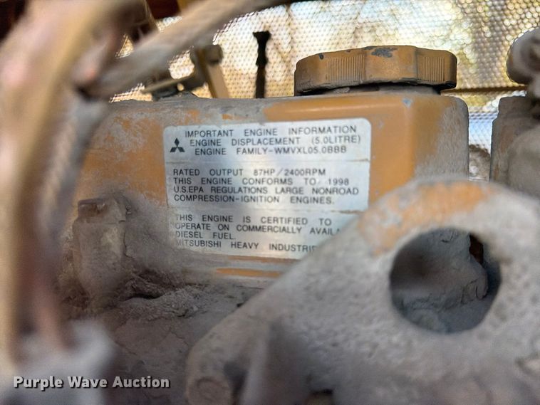 image for item FP4106 1999 Caterpillar D4C XL dozer