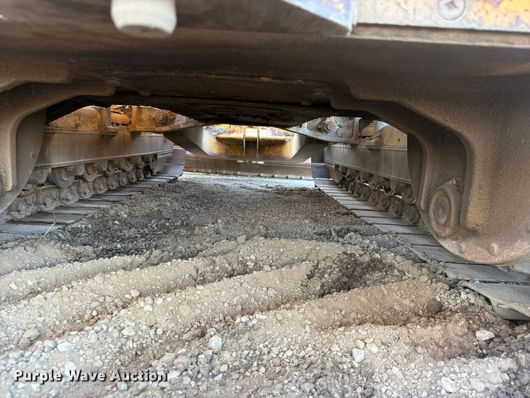image for item FP4106 1999 Caterpillar D4C XL dozer