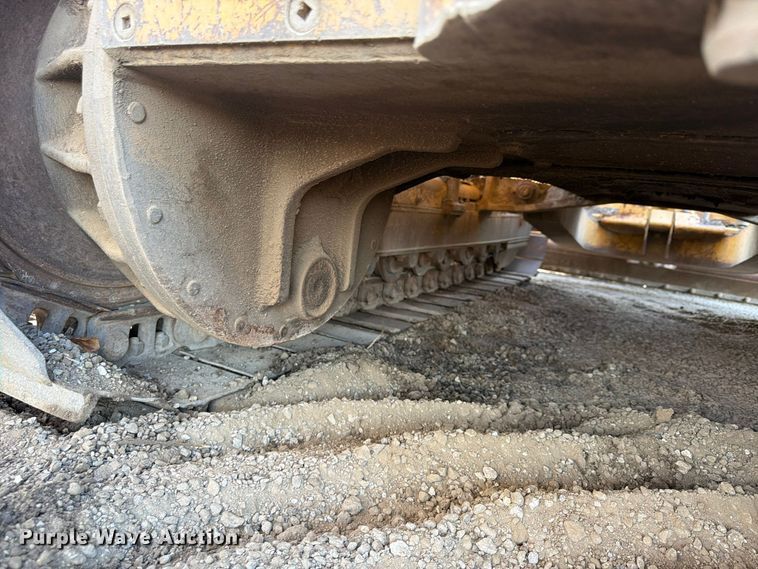 image for item FP4106 1999 Caterpillar D4C XL dozer