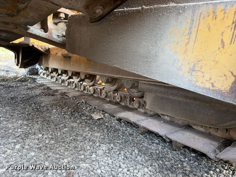 image for item FP4106 1999 Caterpillar D4C XL dozer