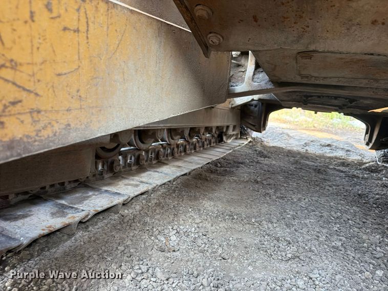 image for item FP4106 1999 Caterpillar D4C XL dozer