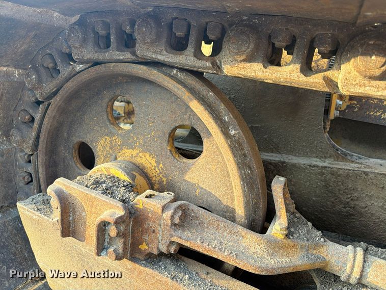 image for item FP4106 1999 Caterpillar D4C XL dozer