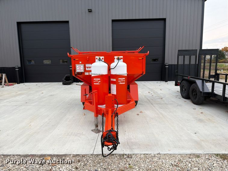 image for item FT3024 2016 Falcon Road Maintenance Equipment asphalt hot box trailer
