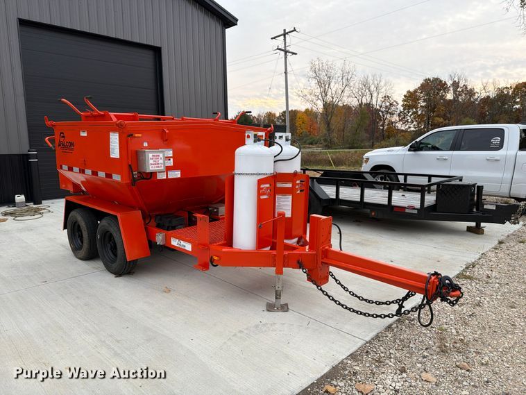 image for item FT3024 2016 Falcon Road Maintenance Equipment asphalt hot box trailer