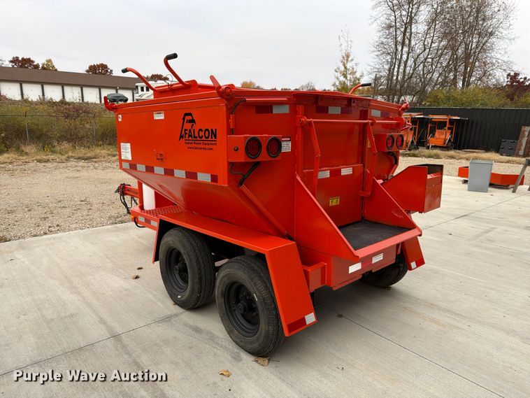 image for item FT3024 2016 Falcon Road Maintenance Equipment asphalt hot box trailer