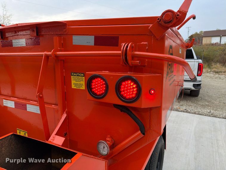image for item FT3024 2016 Falcon Road Maintenance Equipment asphalt hot box trailer