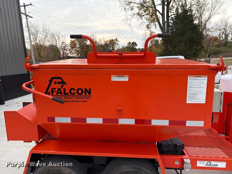 image for item FT3024 2016 Falcon Road Maintenance Equipment asphalt hot box trailer