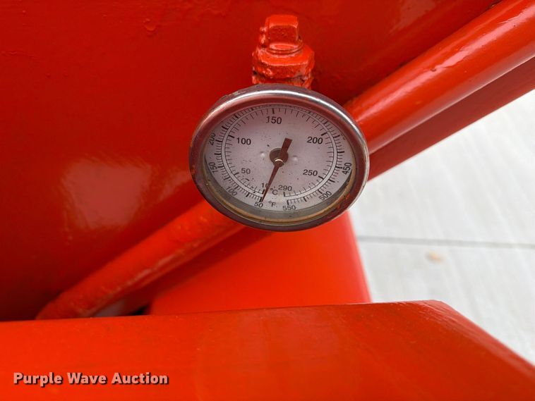 image for item FT3024 2016 Falcon Road Maintenance Equipment asphalt hot box trailer