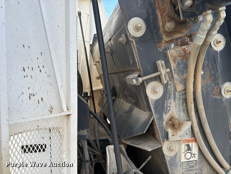 image for item FU4839 2007 Allianz Johnston 3000 street sweeper