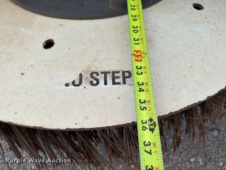 image for item FU4839 2007 Allianz Johnston 3000 street sweeper