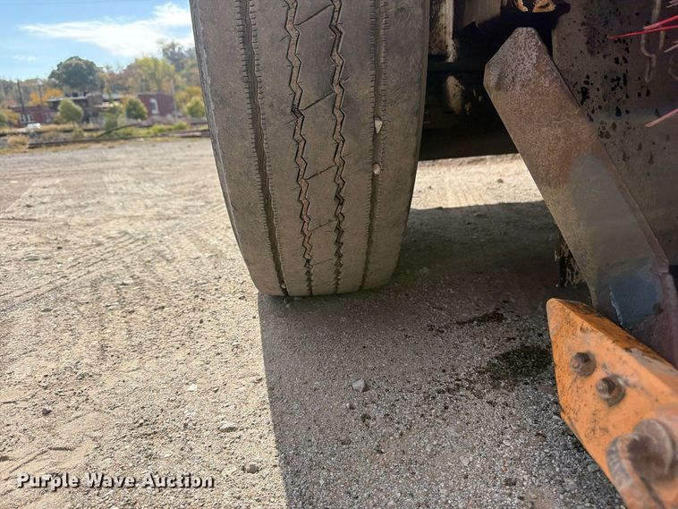 image for item FU4839 2007 Allianz Johnston 3000 street sweeper