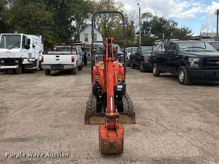 image for item FU4840 2014 Kubota K008-3 mini excavator